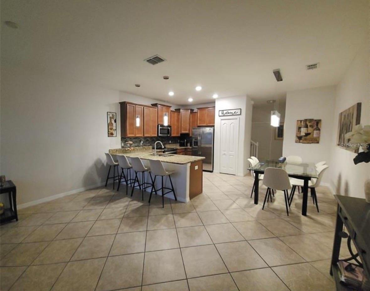 4393 FENNWOOD CT — photo 8