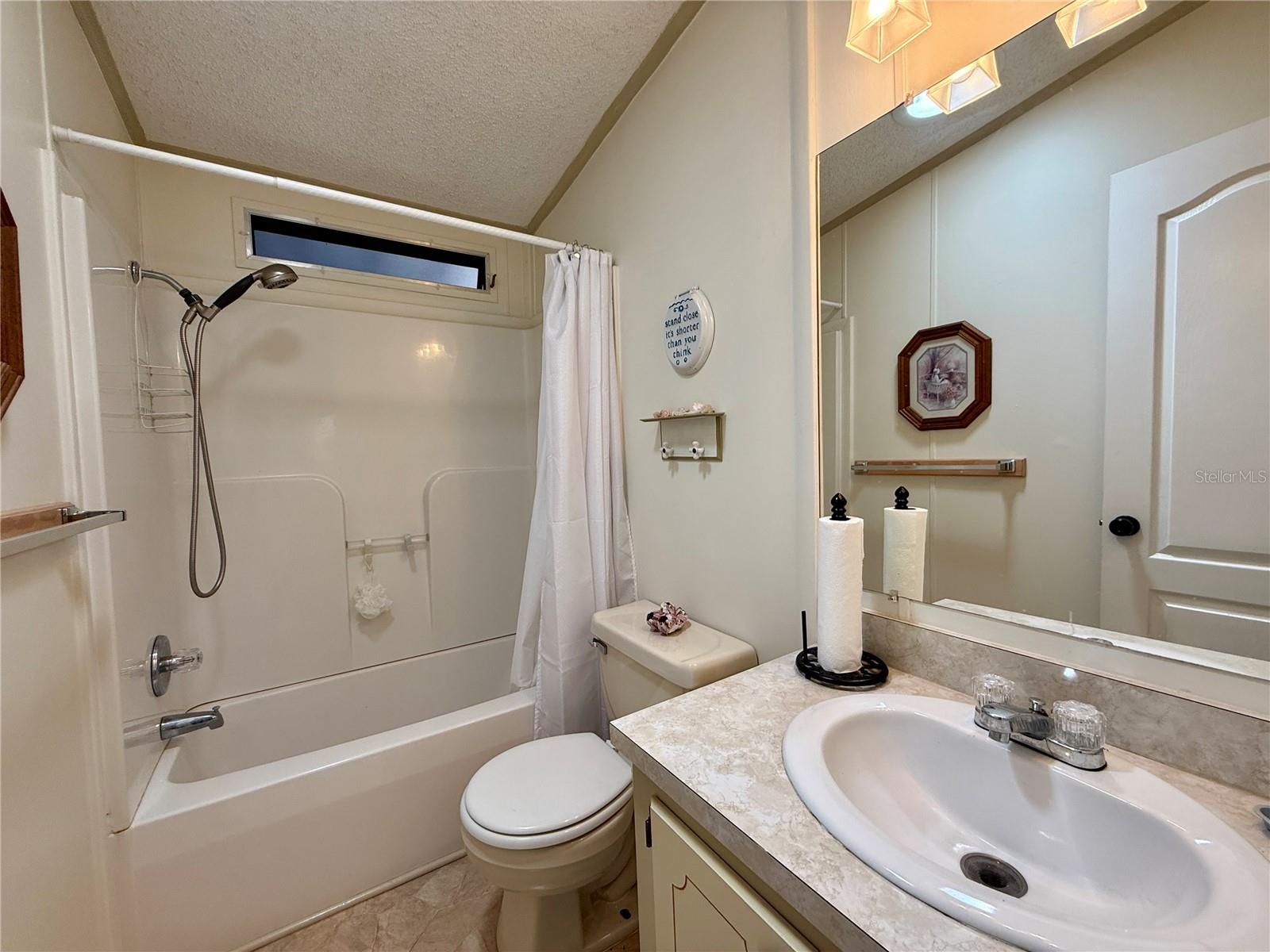 101 SAINT GEORGE CT — photo 19
