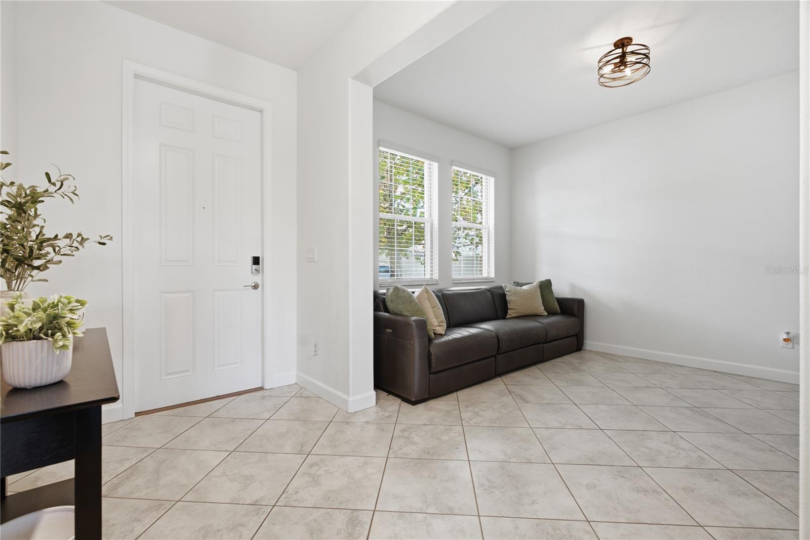 8960 SHADYSIDE LN — photo 3