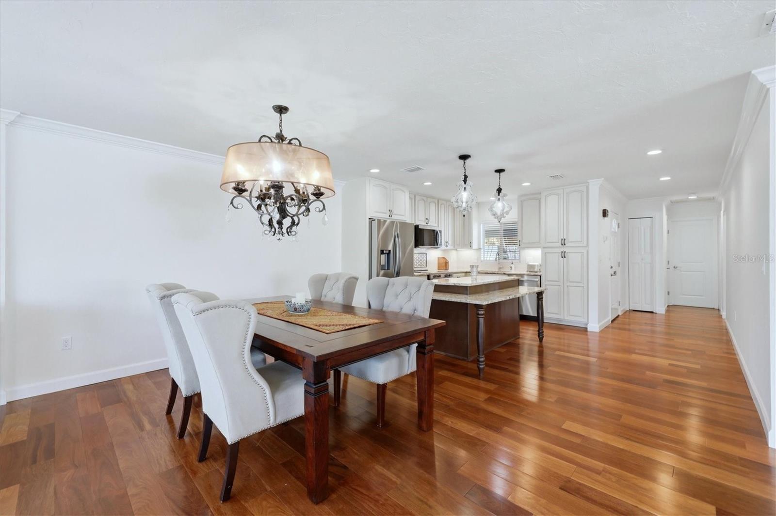 2713 RIVERBLUFF CT #V101 — photo 10