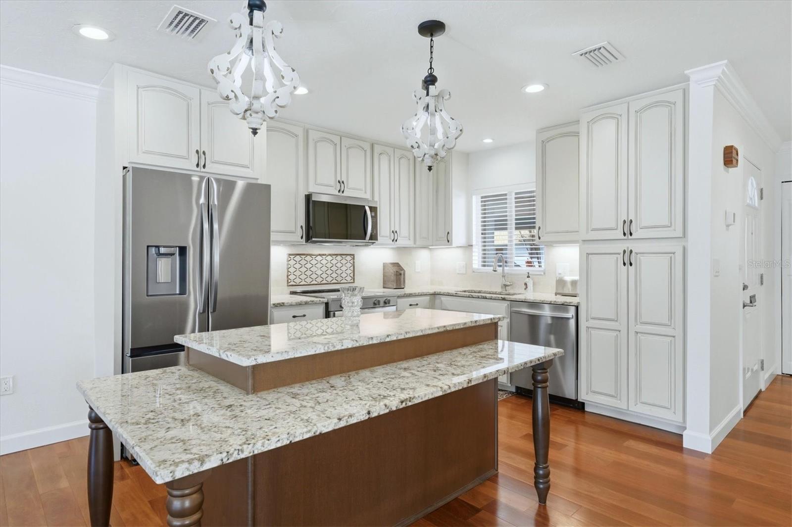 2713 RIVERBLUFF CT #V101 — photo 12