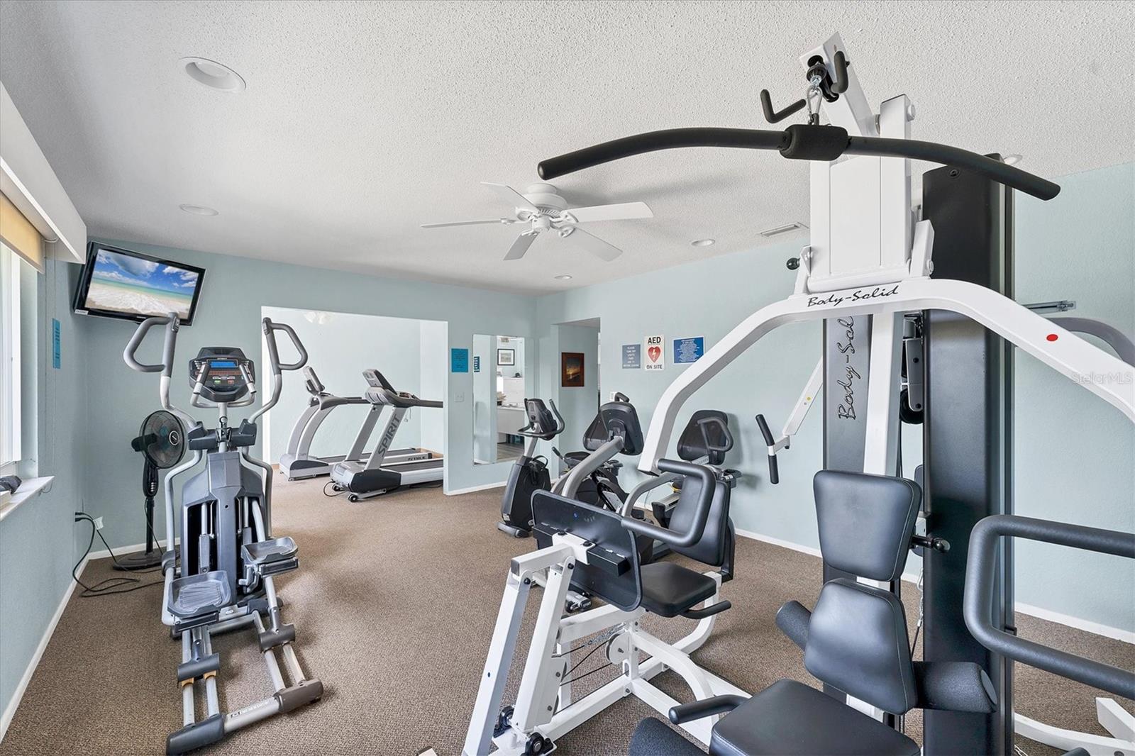 2713 RIVERBLUFF CT #V101 — photo 33