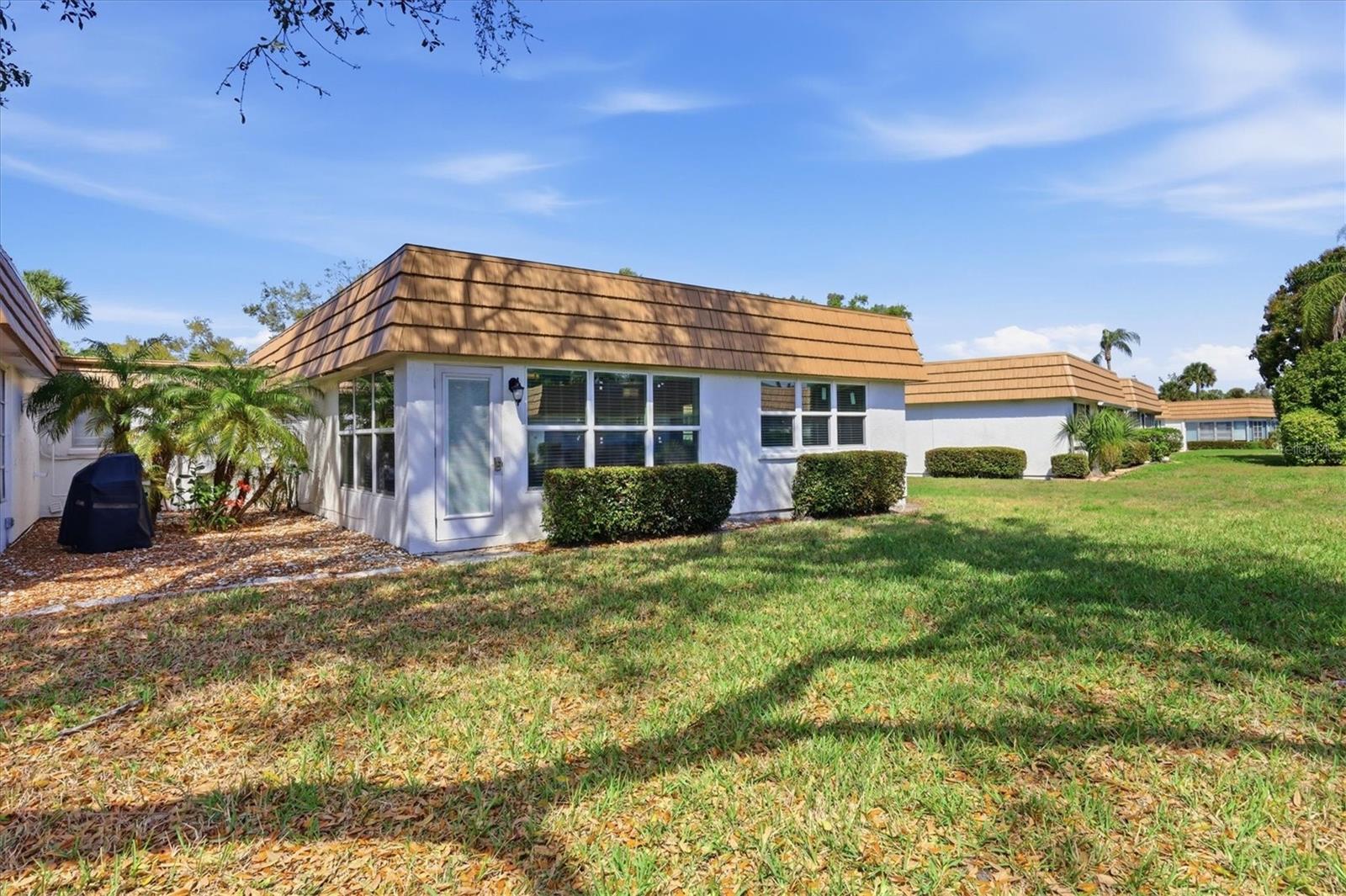 2713 RIVERBLUFF CT #V101 — photo 24