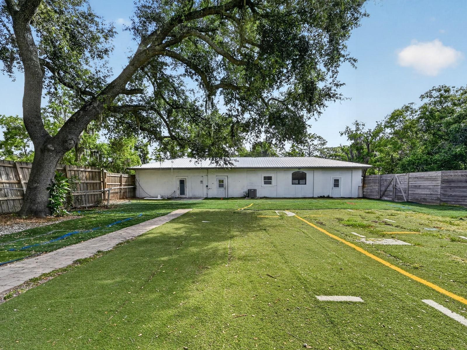7311 PROCTOR RD — photo 41
