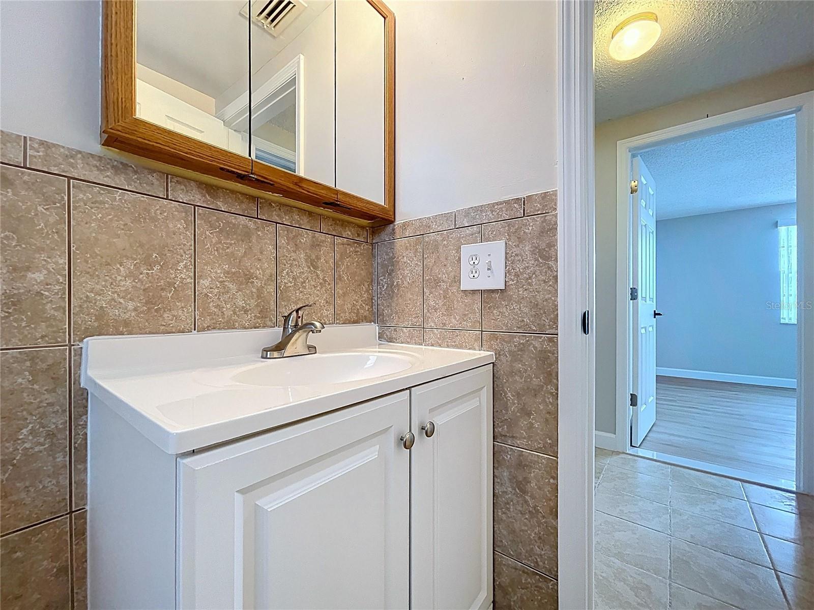 9741 LAMANTIN DR — photo 17