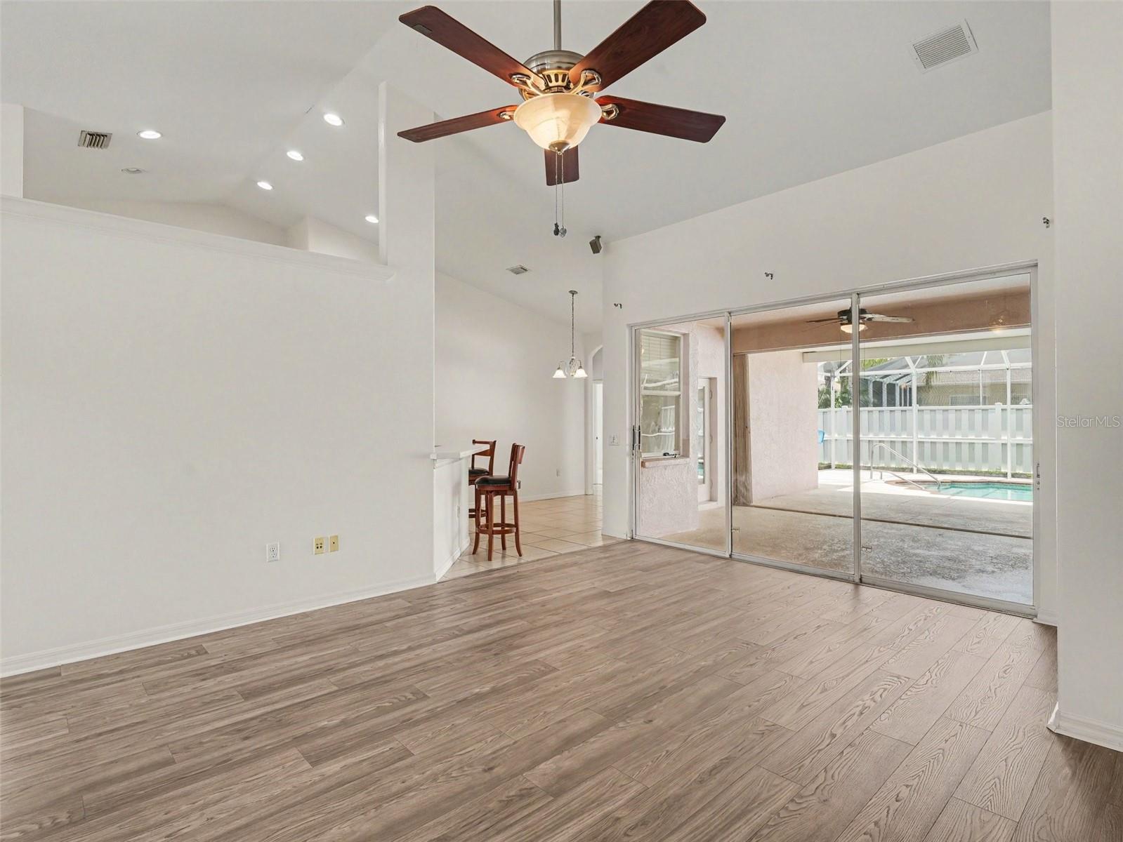 535 PLANTERS MANOR WAY — photo 5