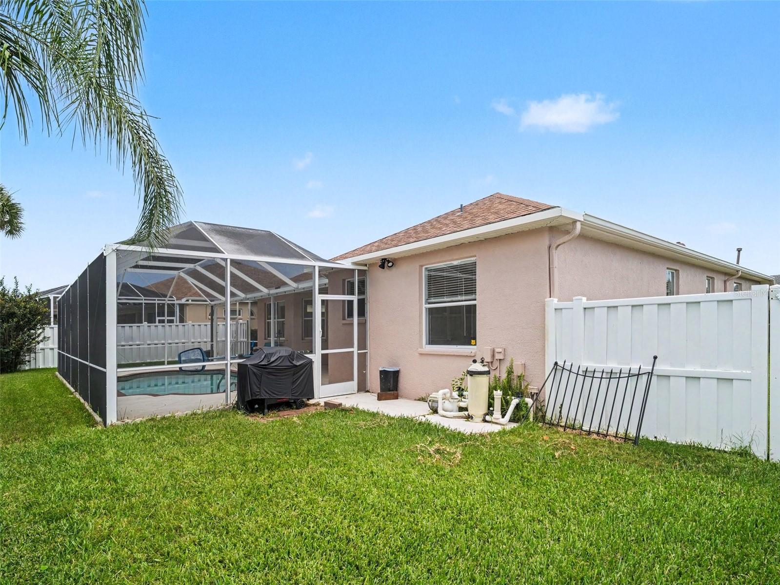 535 PLANTERS MANOR WAY — photo 39