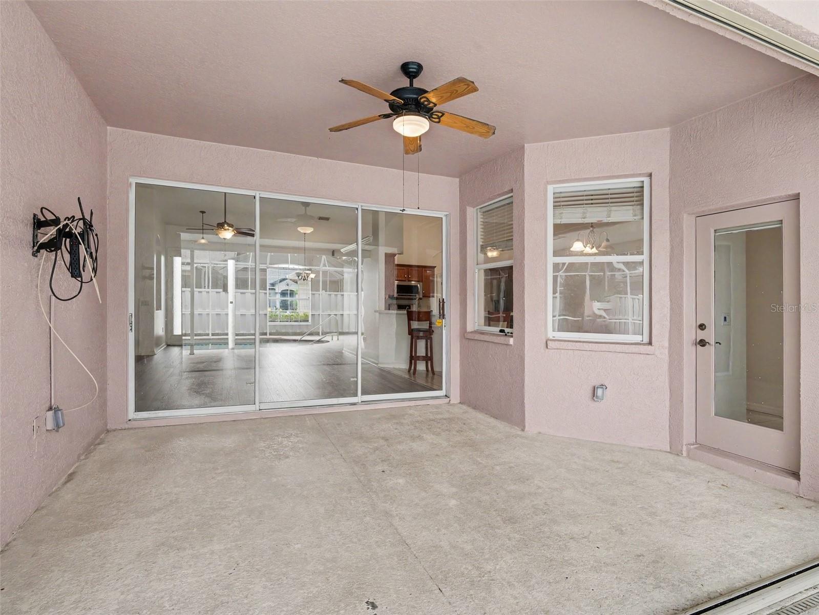 535 PLANTERS MANOR WAY — photo 35