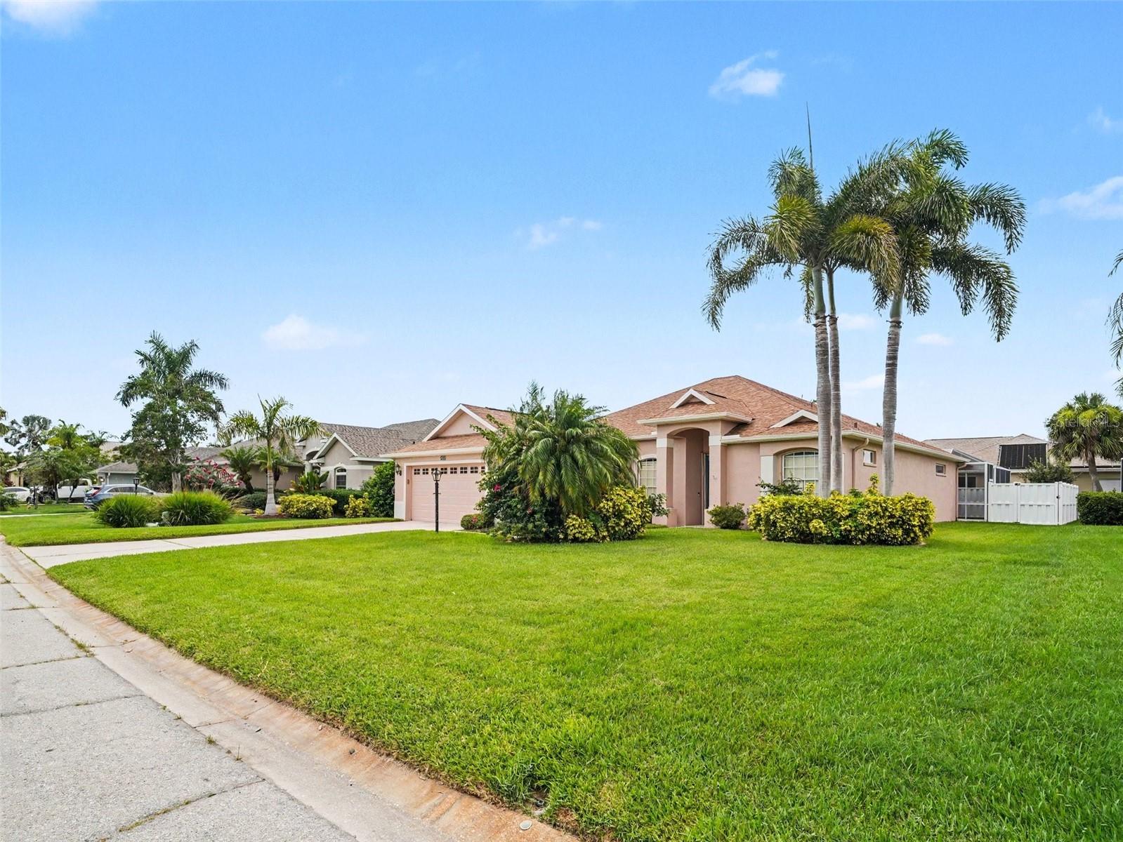 535 PLANTERS MANOR WAY — photo 2