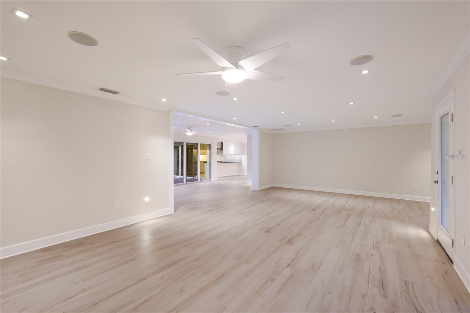 103 FILLMORE DR — photo 15