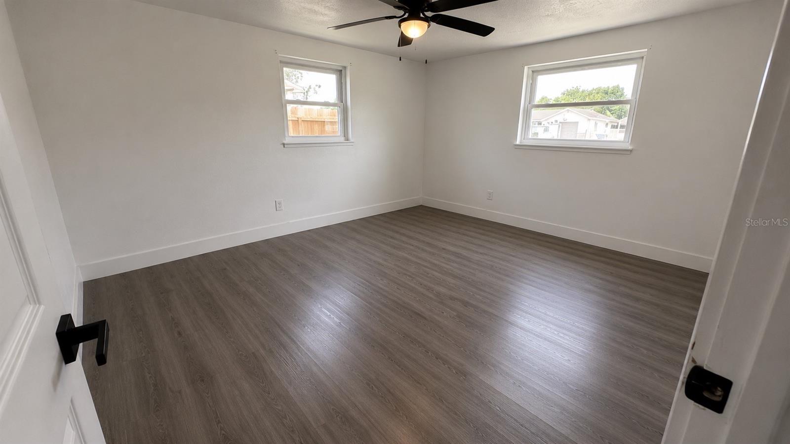 4803 GUARDIAN AVE — photo 13