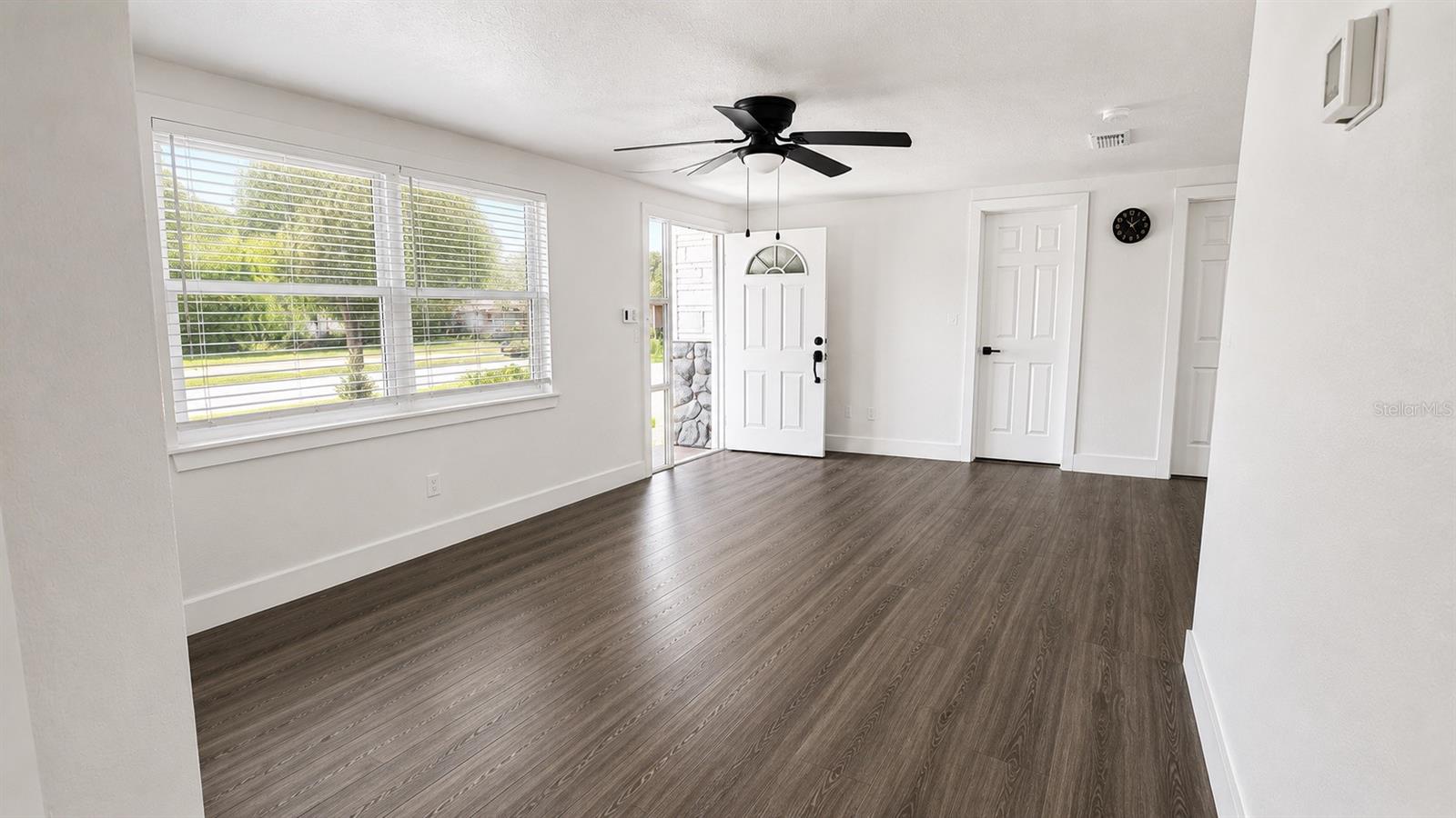4803 GUARDIAN AVE — photo 9