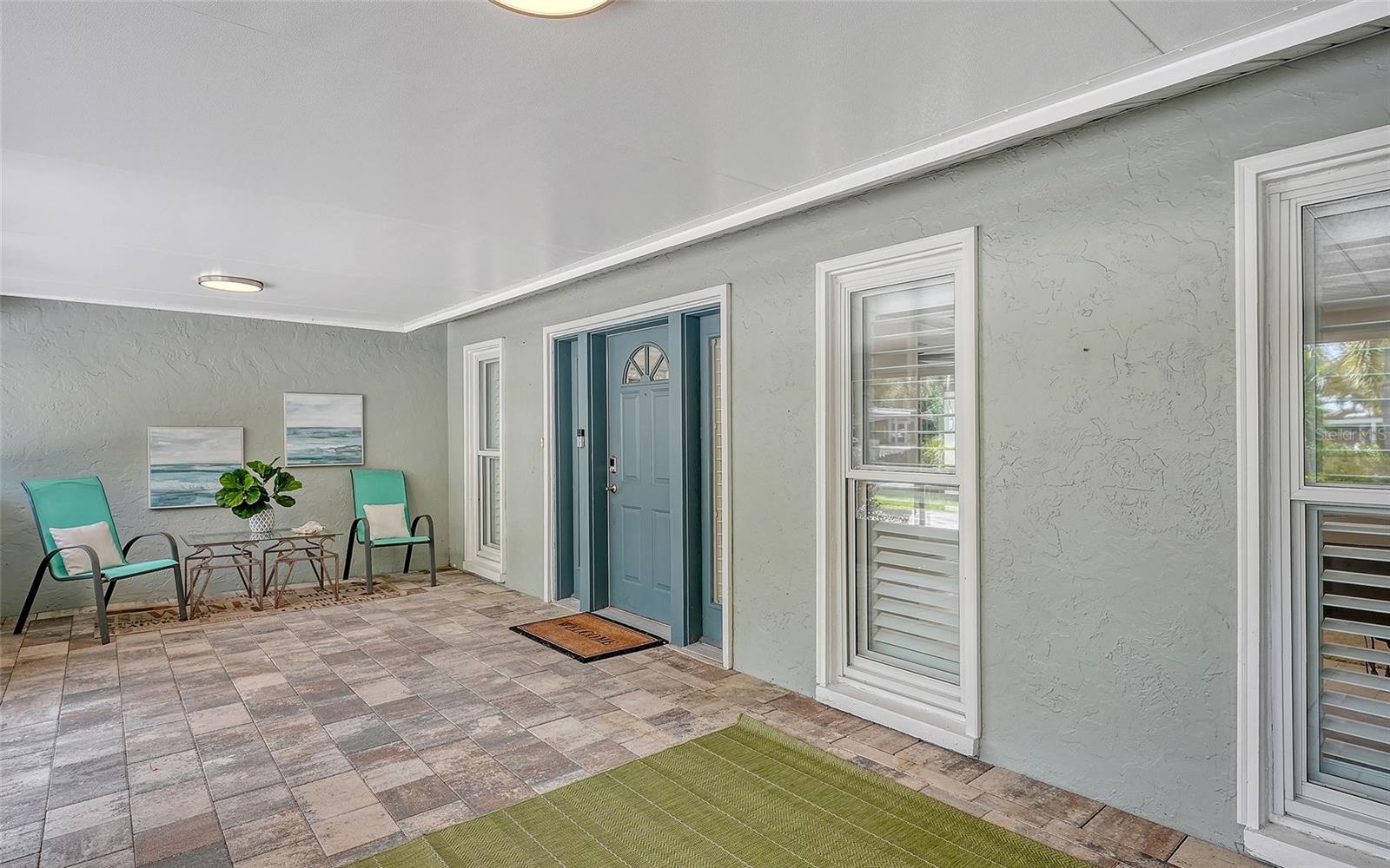 121 HOLLY AVE — photo 8