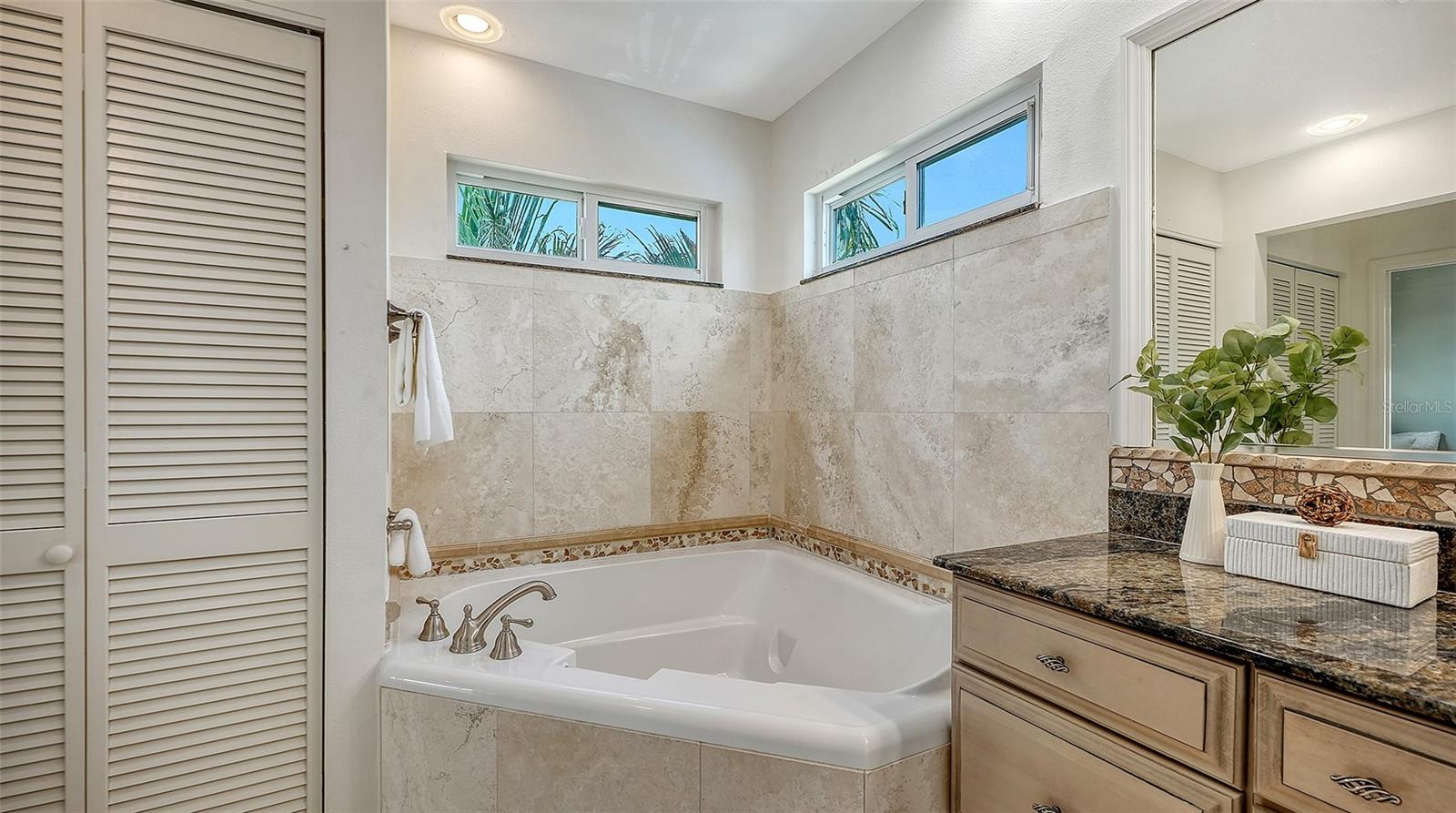 771 MARBURY LN — photo 60