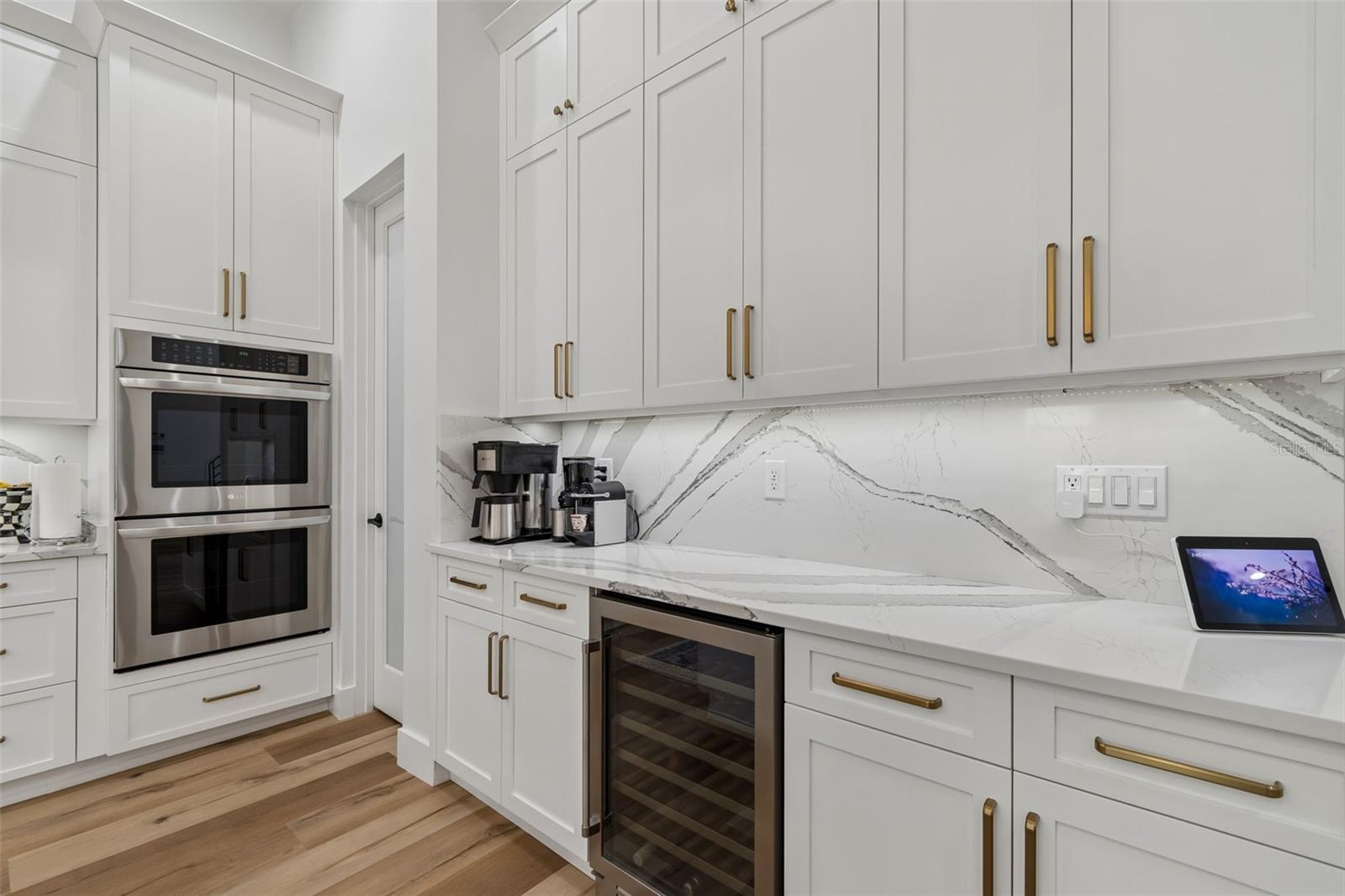 5410 BAYSHORE BLVD — photo 30