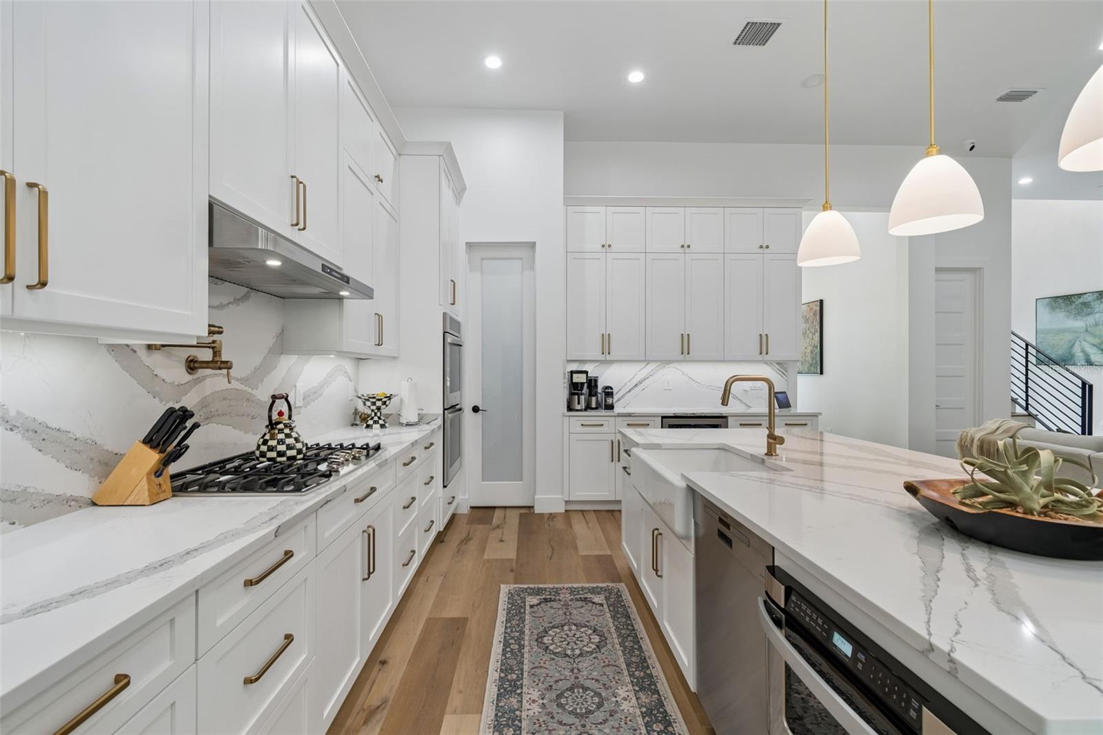 5410 BAYSHORE BLVD — photo 33