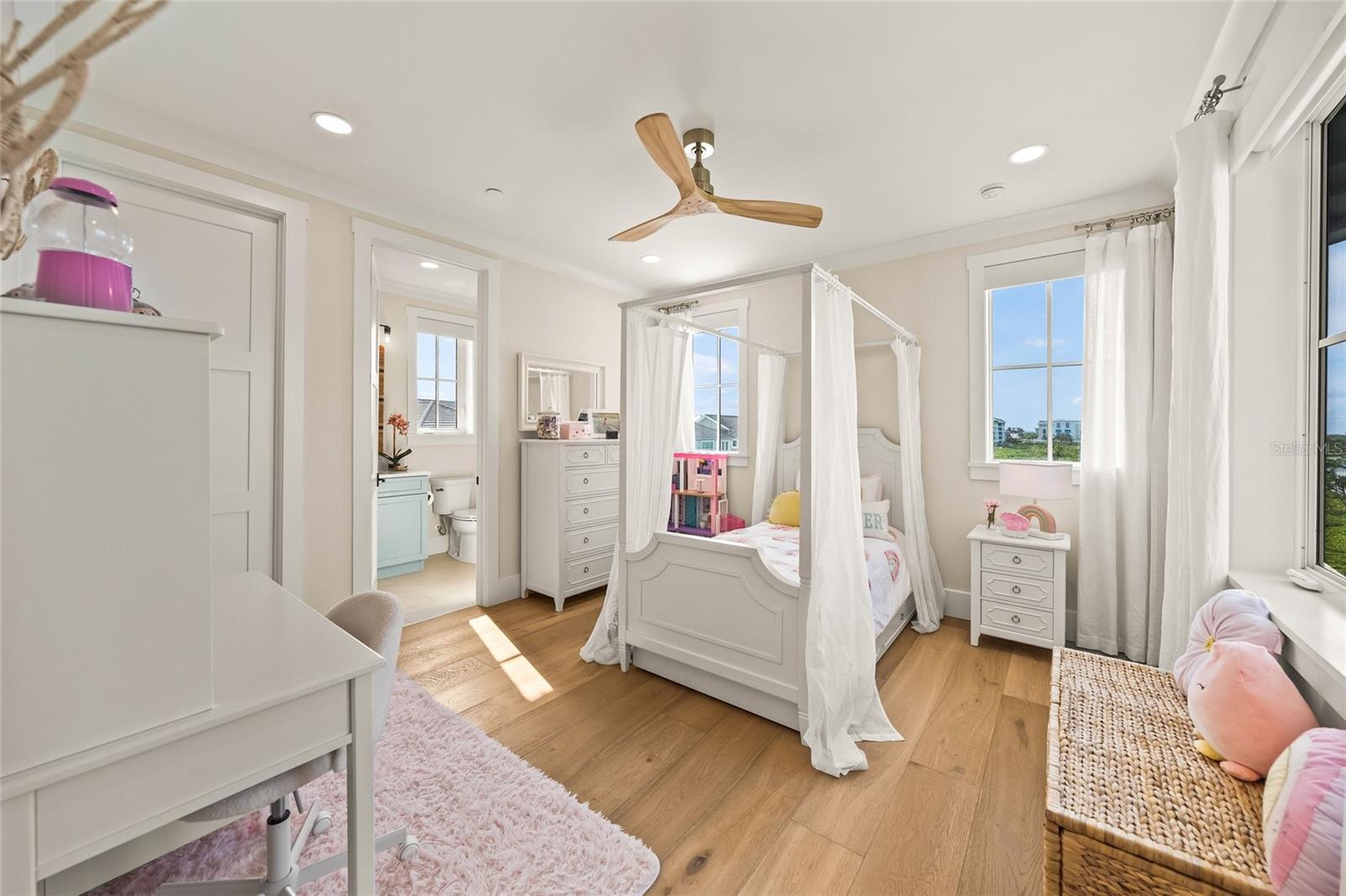 332 HARBOUR SOUND CT — photo 35
