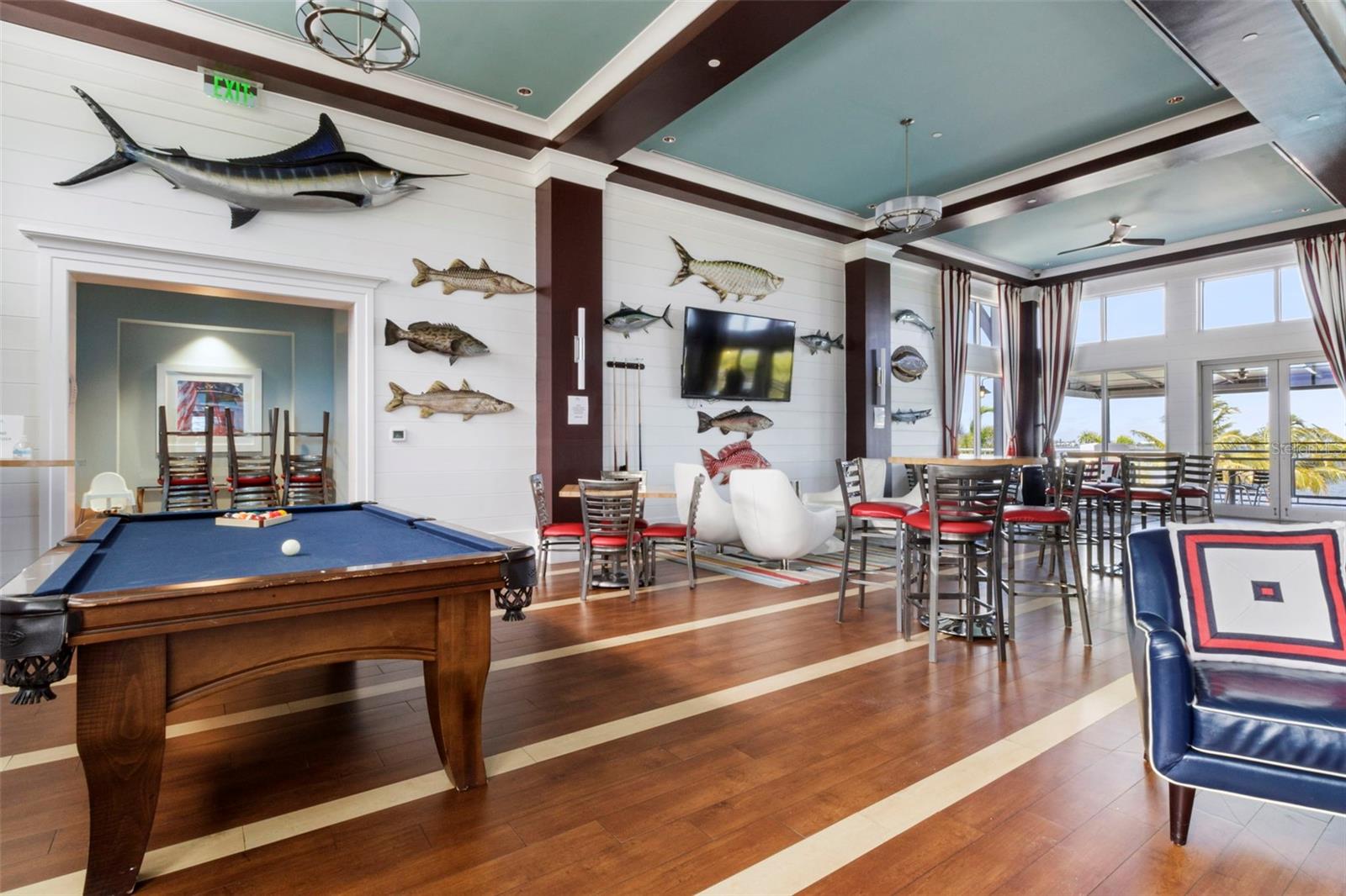 289 SAPPHIRE LAKE DR #202 — photo 41