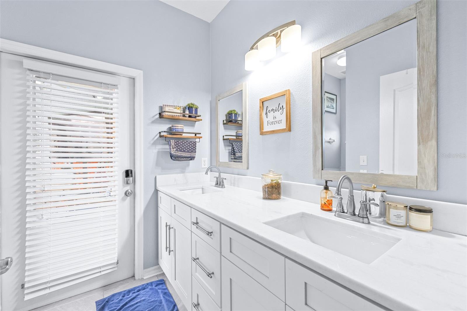 16320 BRIDGEWALK DR — photo 31