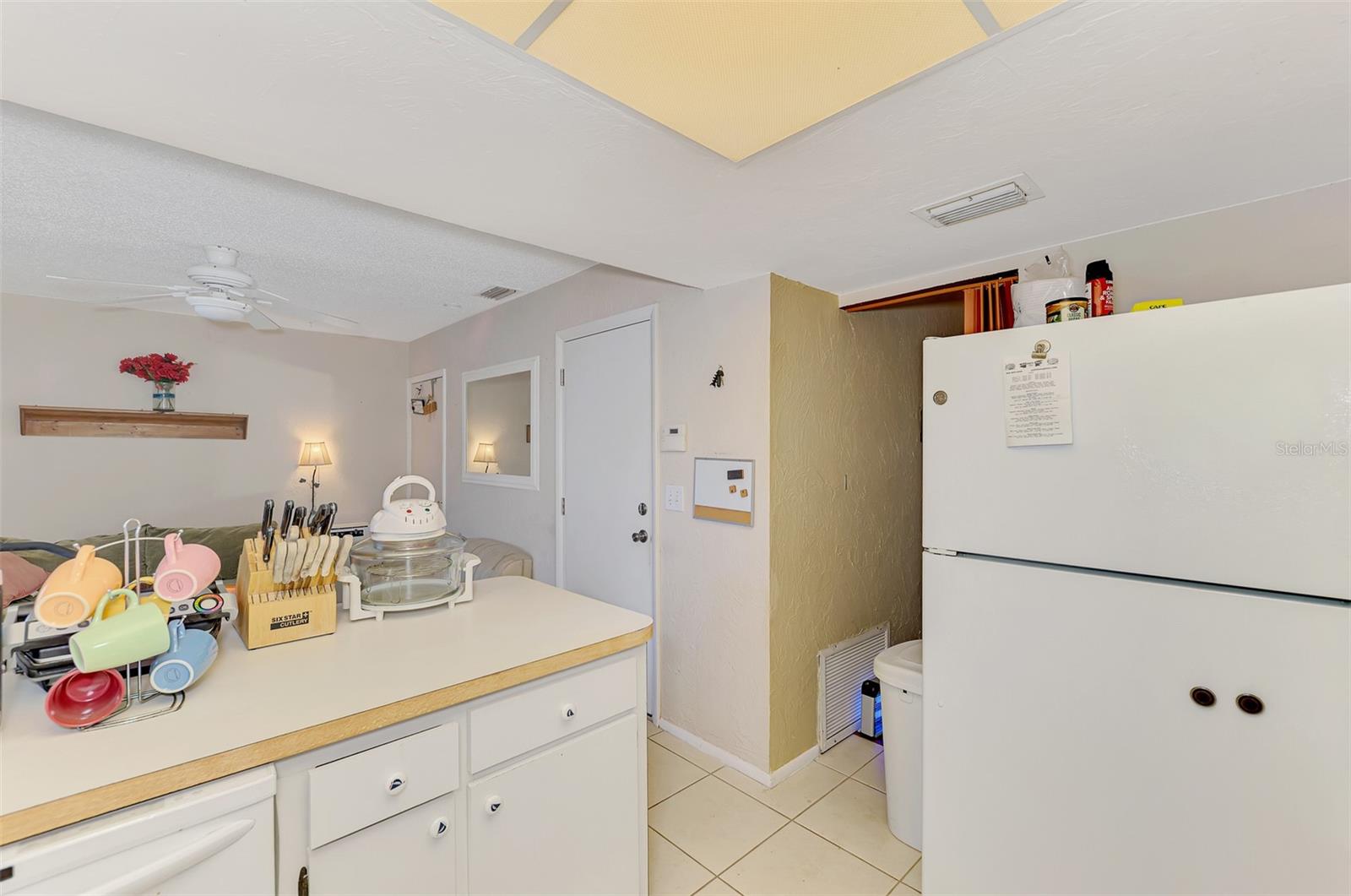 6282 FABIAN RD — photo 21