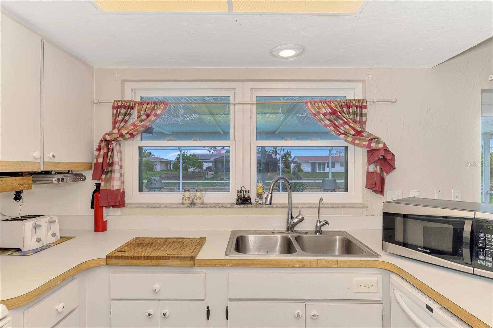 6282 FABIAN RD — photo 19
