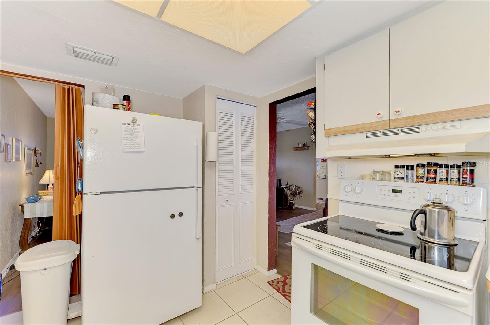 6282 FABIAN RD — photo 22