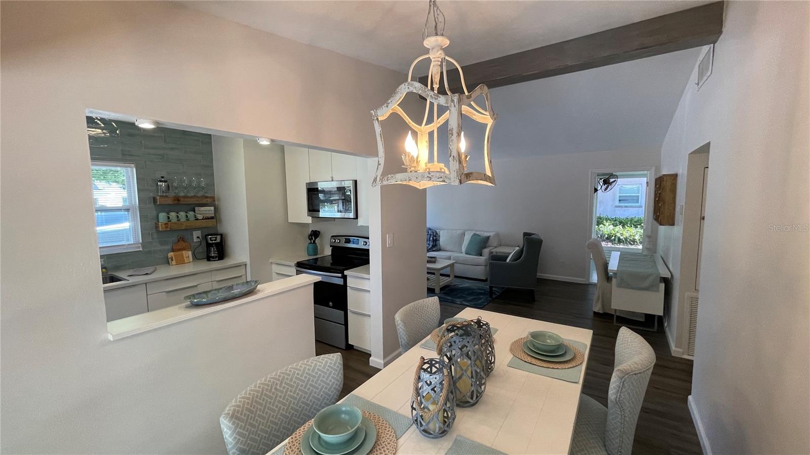2504 S MILMAR DR — photo 11