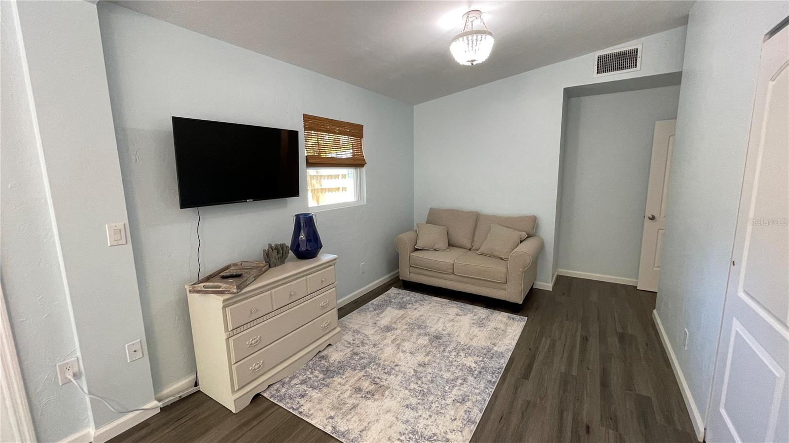 2504 S MILMAR DR — photo 19
