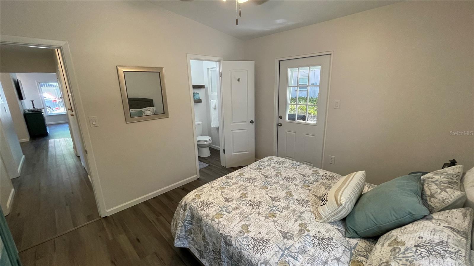 2504 S MILMAR DR — photo 14