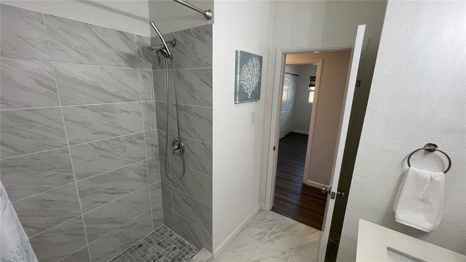2504 S MILMAR DR — photo 22