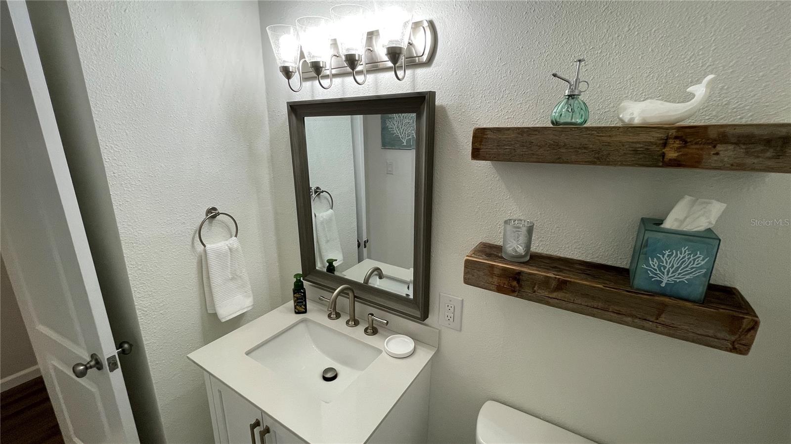 2504 S MILMAR DR — photo 20