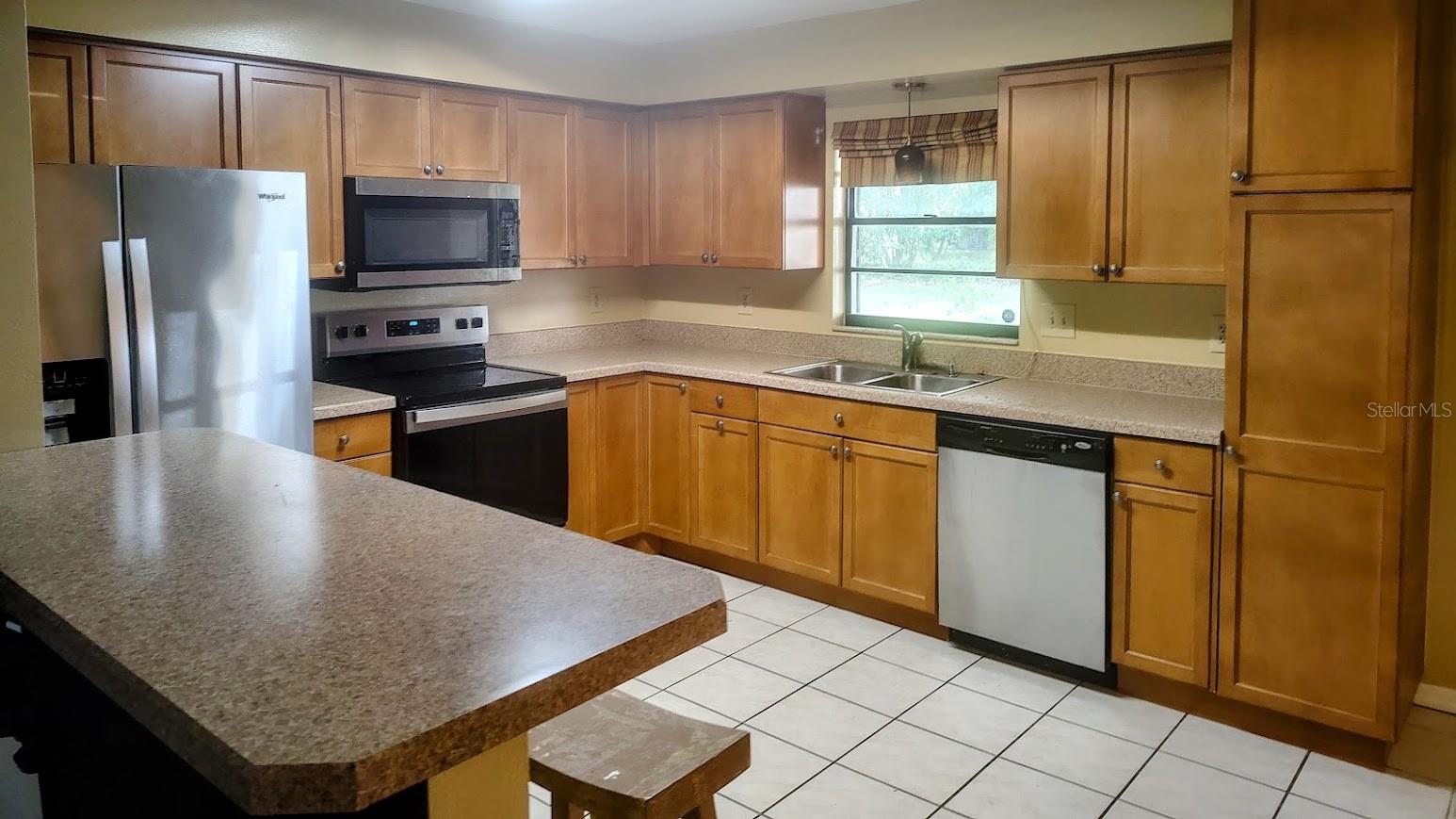 38732 TALL DR — photo 8