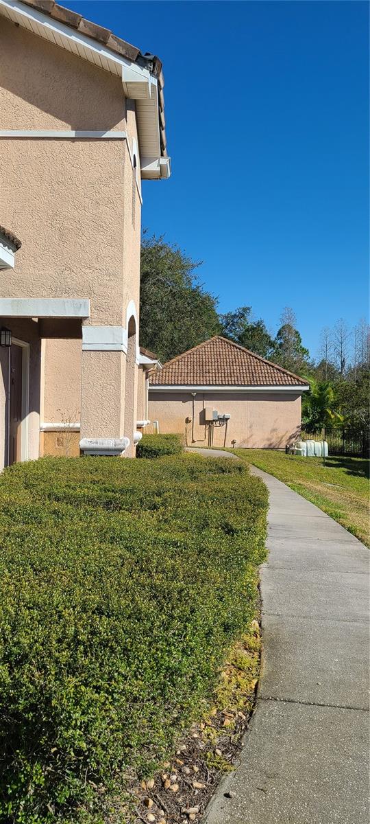17902 VILLA CREEK DR #17902 — photo 3