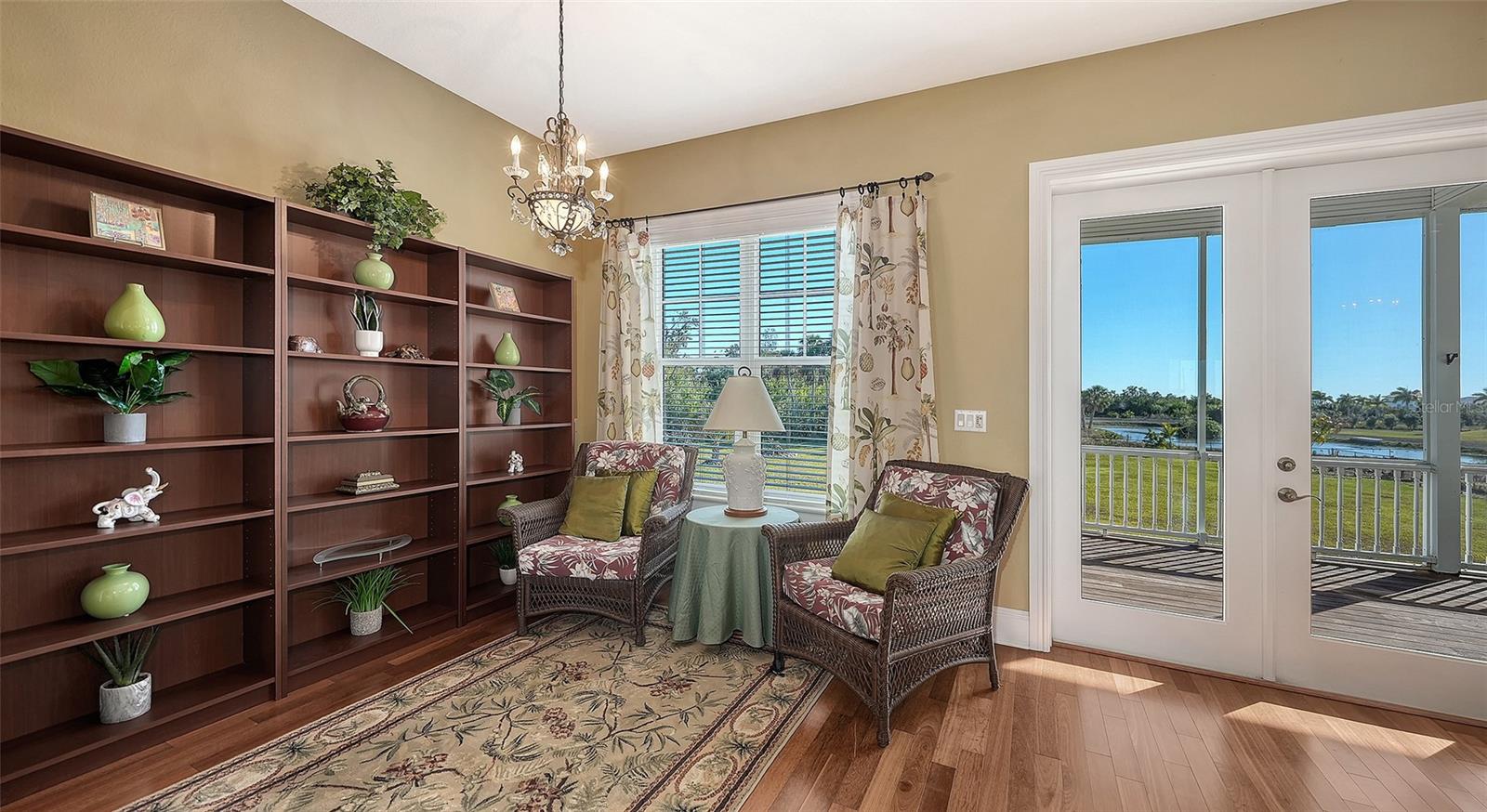 925 BAYSHORE DR — photo 27