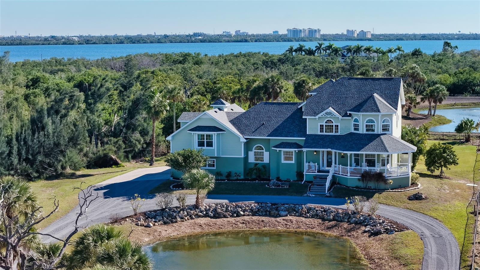925 BAYSHORE DR — photo 2