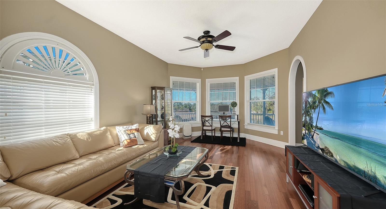 925 BAYSHORE DR — photo 20