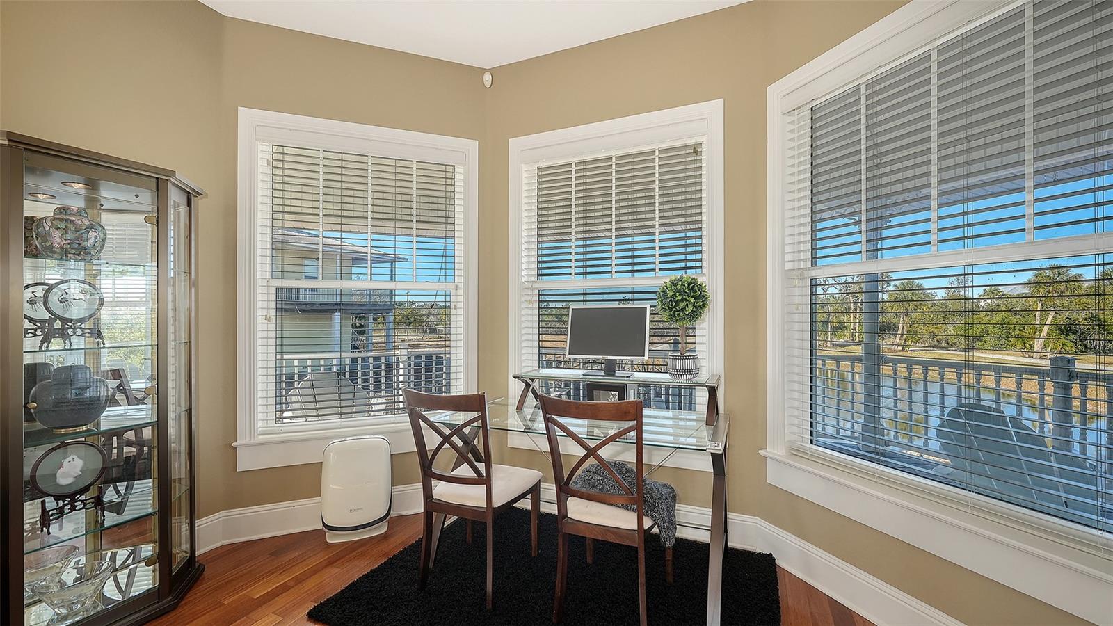 925 BAYSHORE DR — photo 21
