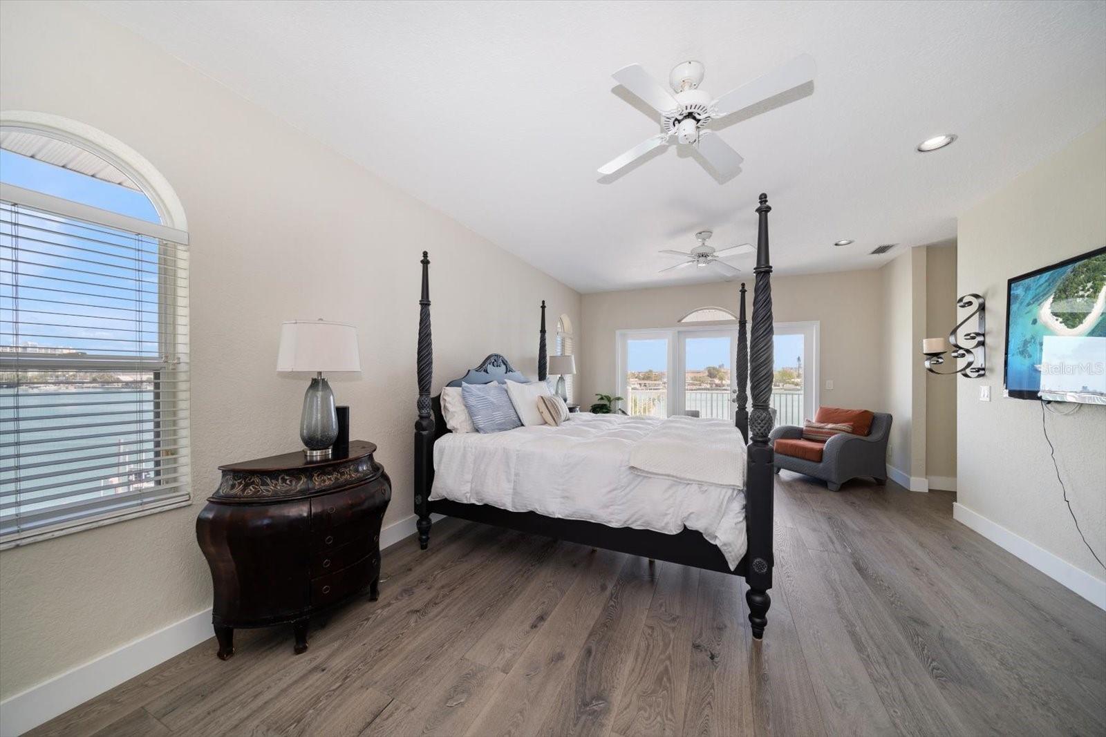 8685 E BAY DR — photo 25