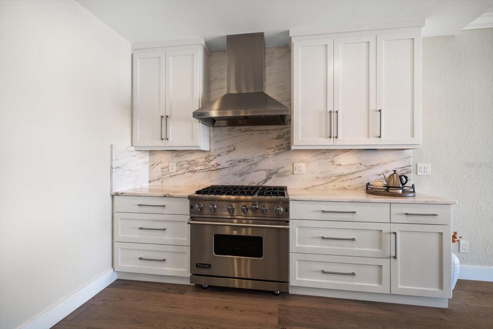 8685 E BAY DR — photo 10