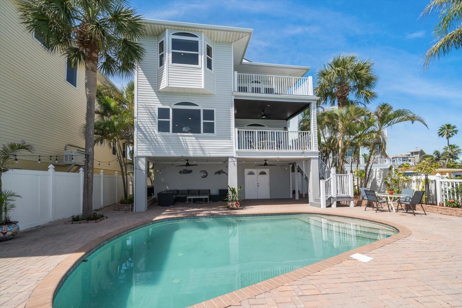 8685 E BAY DR — photo 48