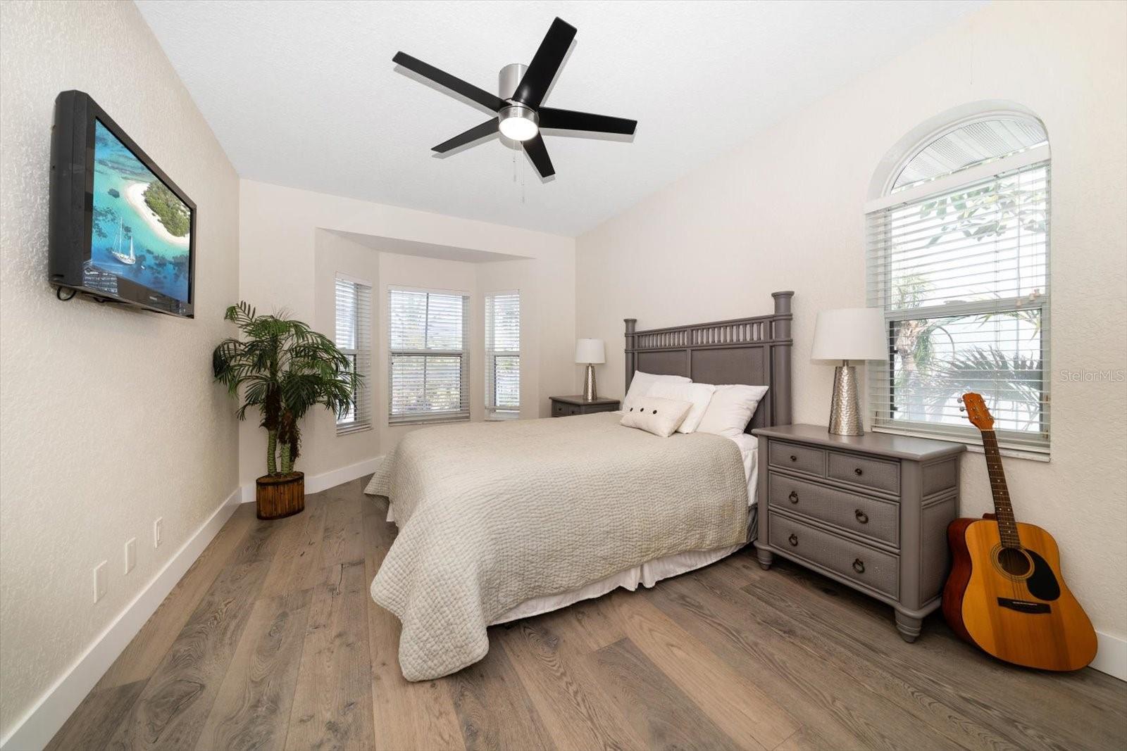 8685 E BAY DR — photo 21