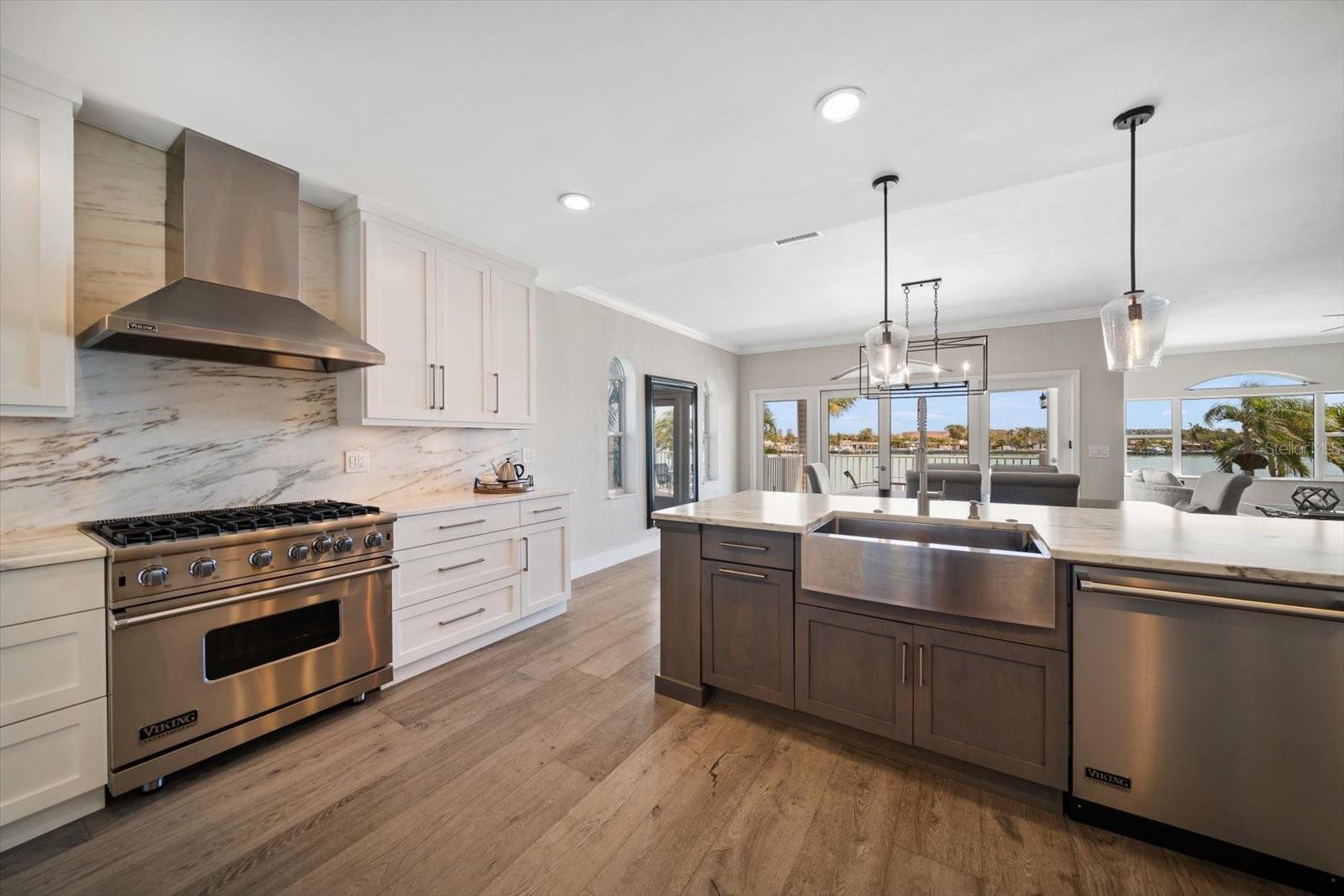 8685 E BAY DR — photo 7