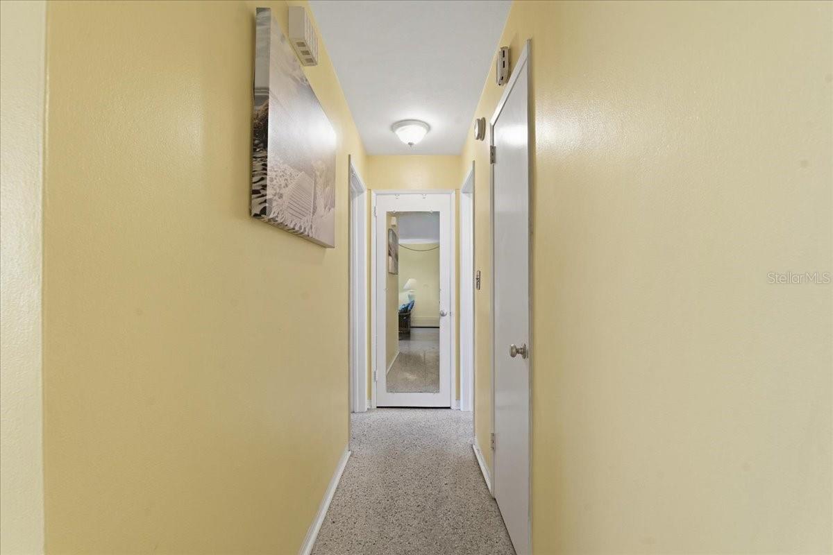 200 N BETTY LN #1C — photo 18
