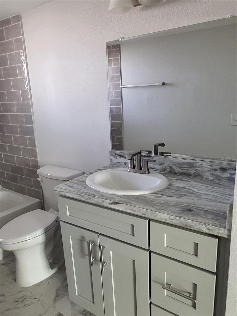 4956 HARBOR VILLA LN #103 — photo 9