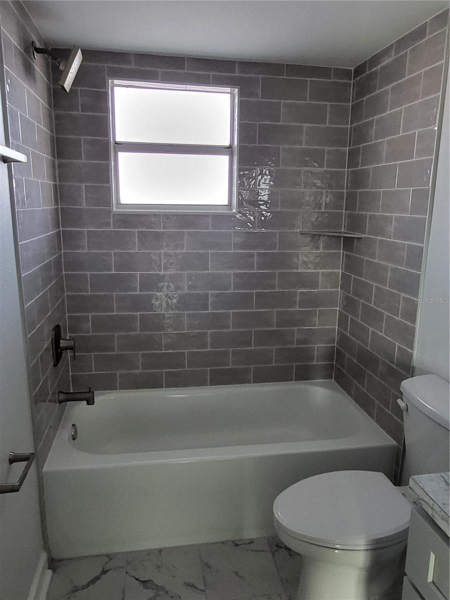 4956 HARBOR VILLA LN #103 — photo 8