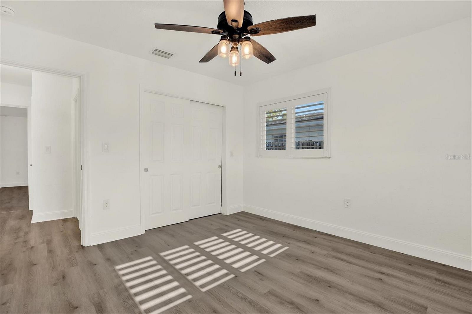4510 NE HELENA ST NE — photo 28