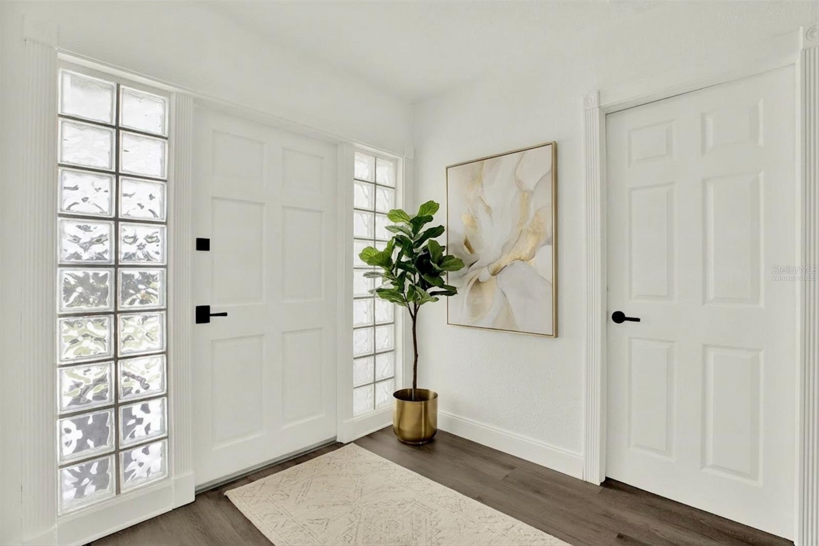 4510 NE HELENA ST NE — photo 5