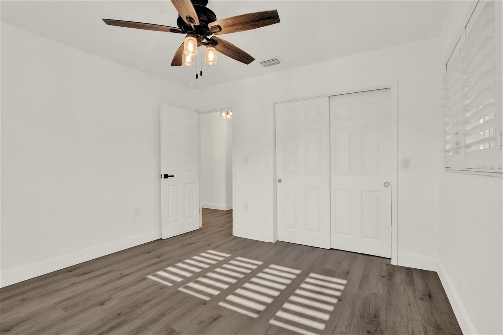 4510 NE HELENA ST NE — photo 27