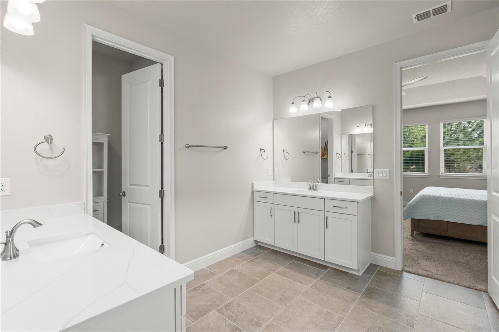 8600 SUNDANCE LOOP — photo 25