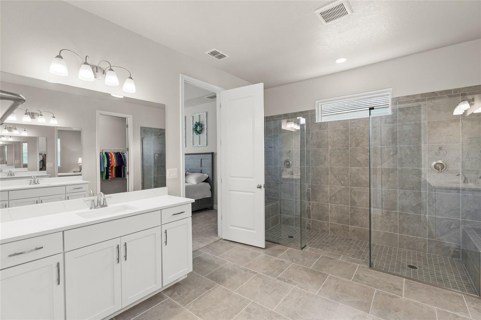 8600 SUNDANCE LOOP — photo 24